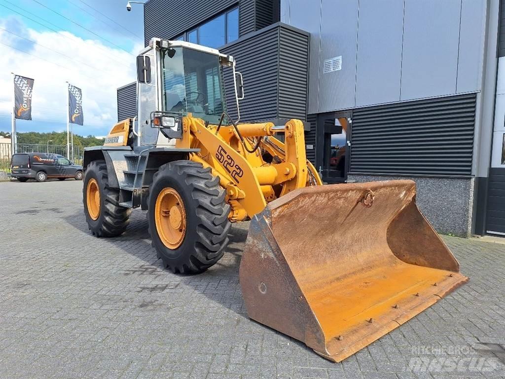 Liebherr L522 Gumikerekes homlokrakodók