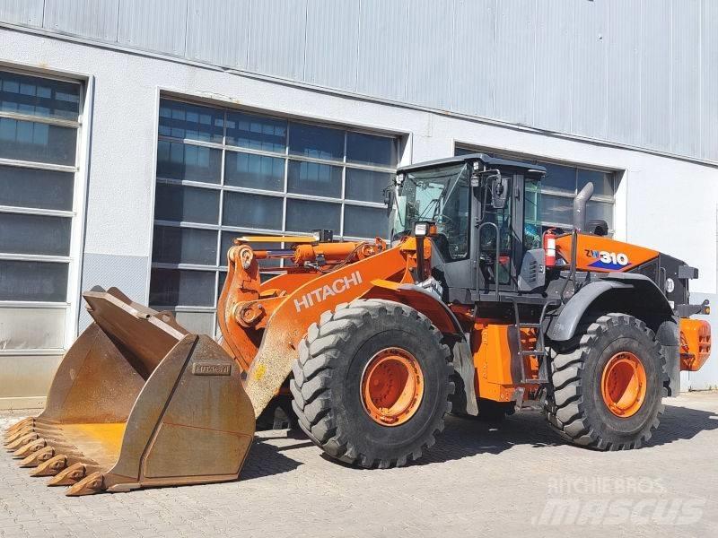 Hitachi ZW 310-6 Gumikerekes homlokrakodók