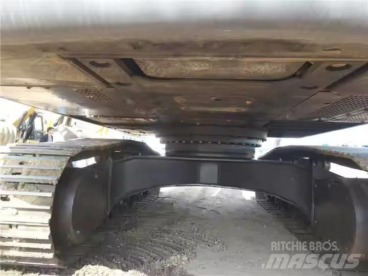 Sany SY335H Lánctalpas kotrók