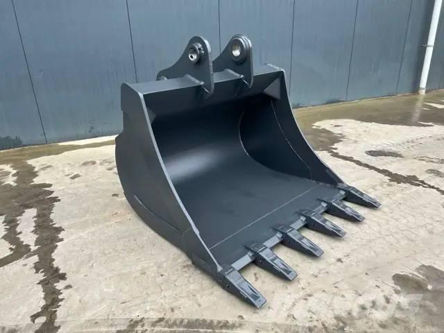 Hitachi ZX210 - 1.40m Kanalak