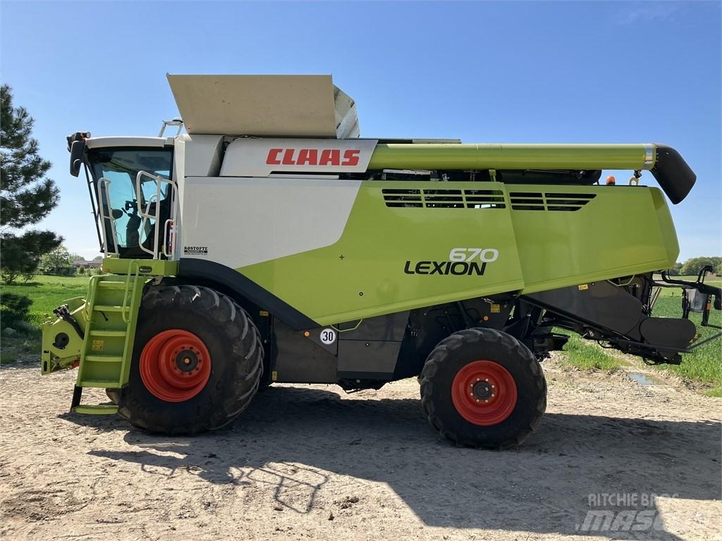 CLAAS Lexion 670 Kombájnok