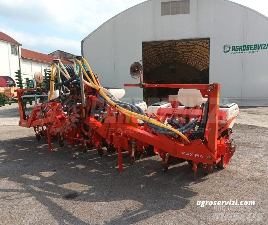 Kuhn maxima  8 F Precíziós vetőgépek