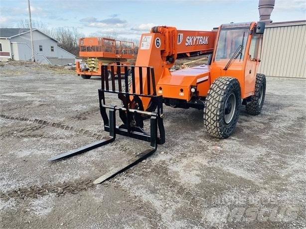 SkyTrak 6042 Teleszkópos rakodók