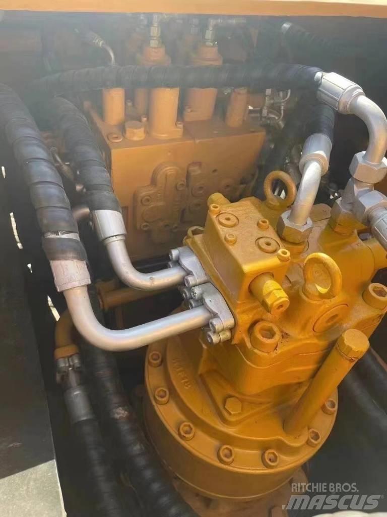 Sany 215 Mini kotrók < 7t