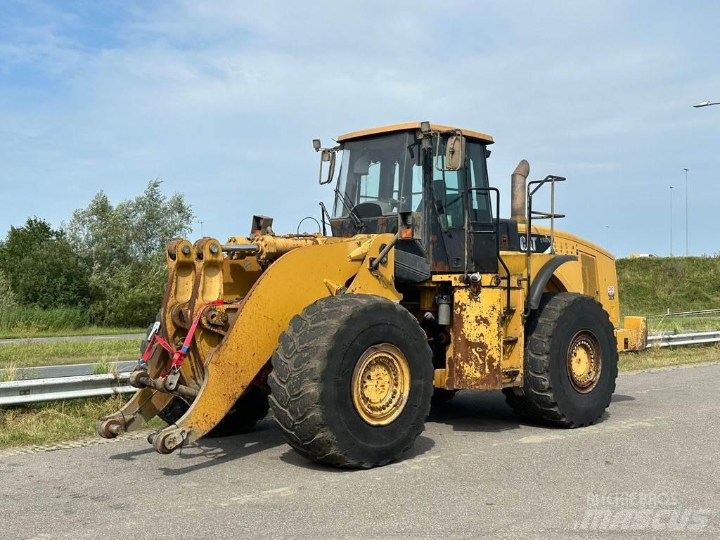 CAT 980H Gumikerekes homlokrakodók