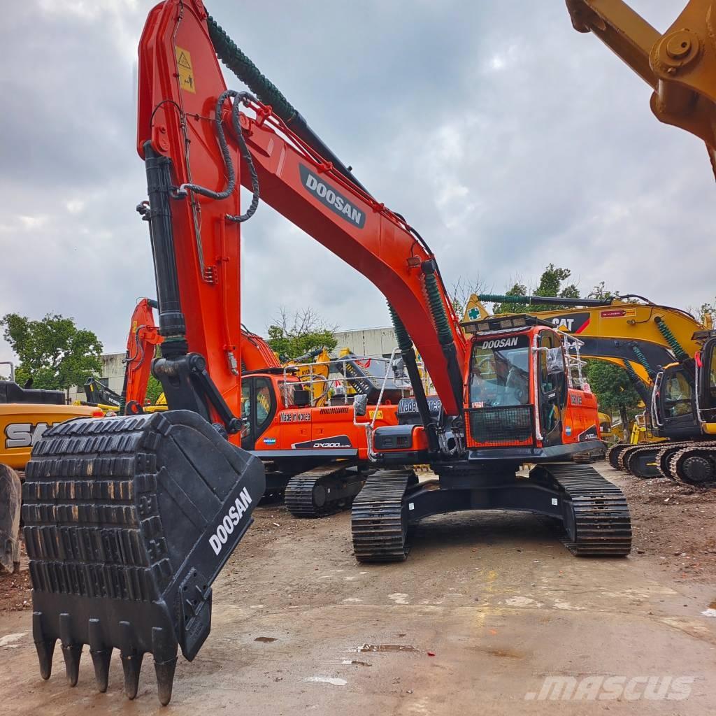 Doosan DX 300LC-9C Lánctalpas kotrók