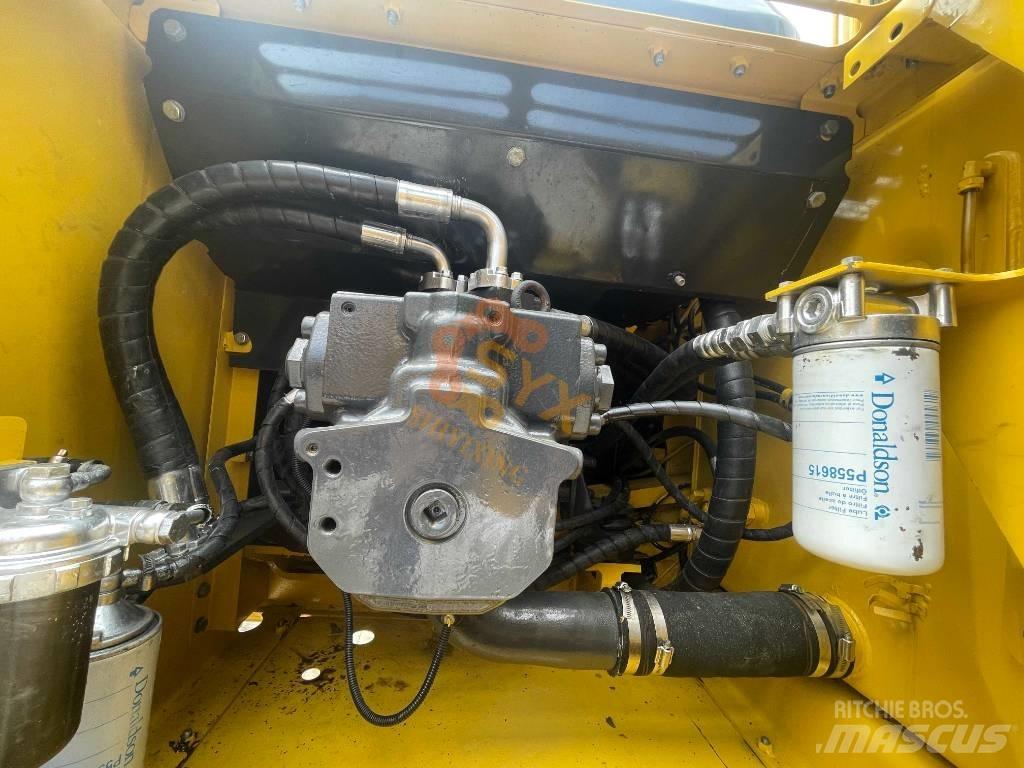 Komatsu PC 220 Lánctalpas kotrók