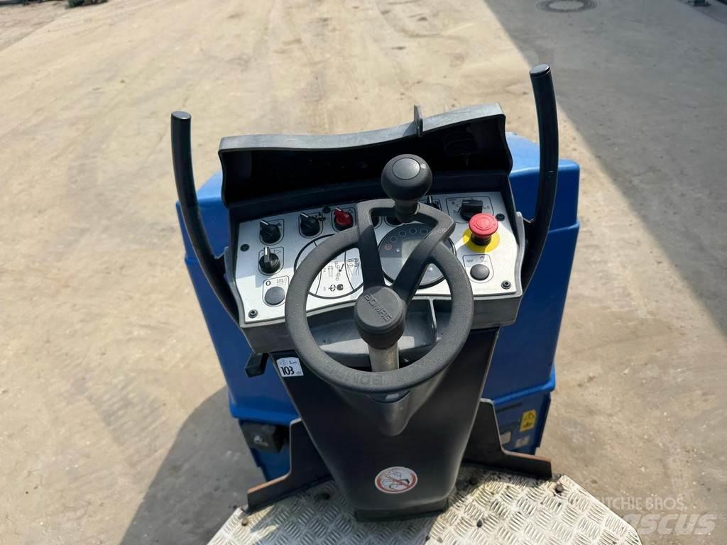 Bomag BW 100 AD-5 Ikerdobos hengerek