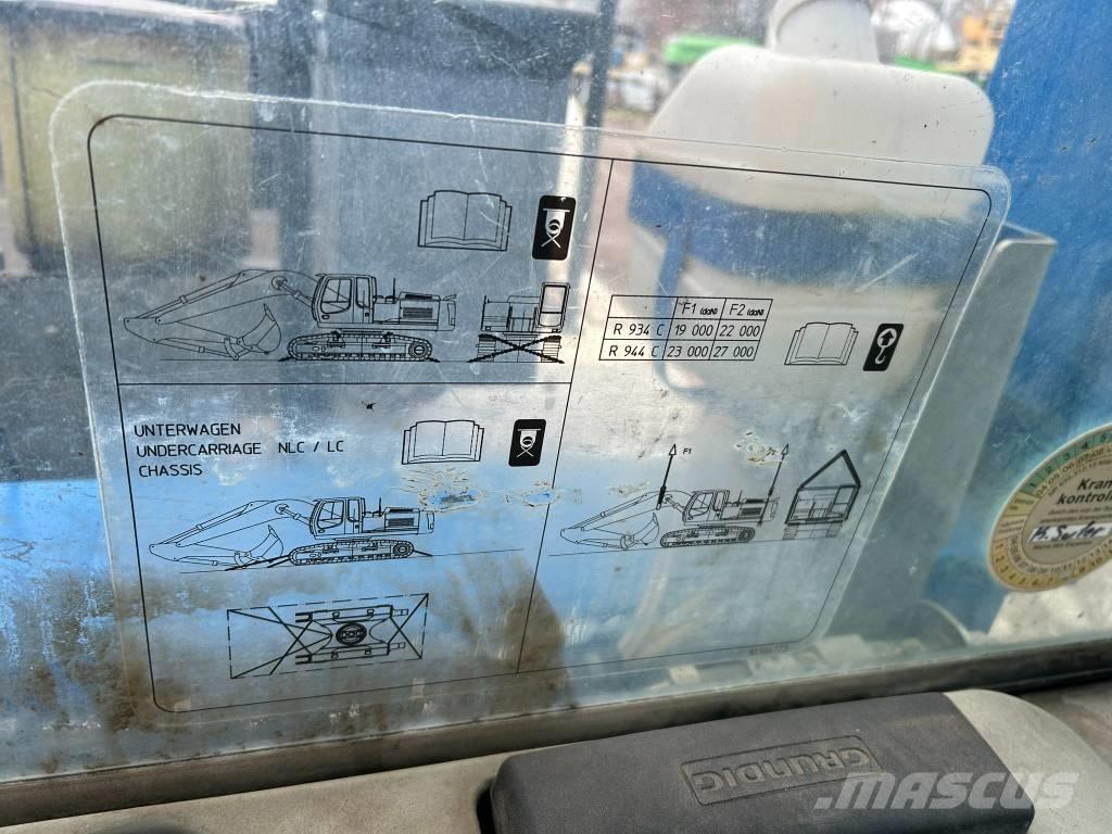 Liebherr R 944 C V Bontásra használt kotrók