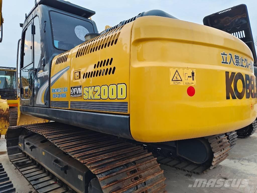 Kobelco SK 200 D Lánctalpas kotrók