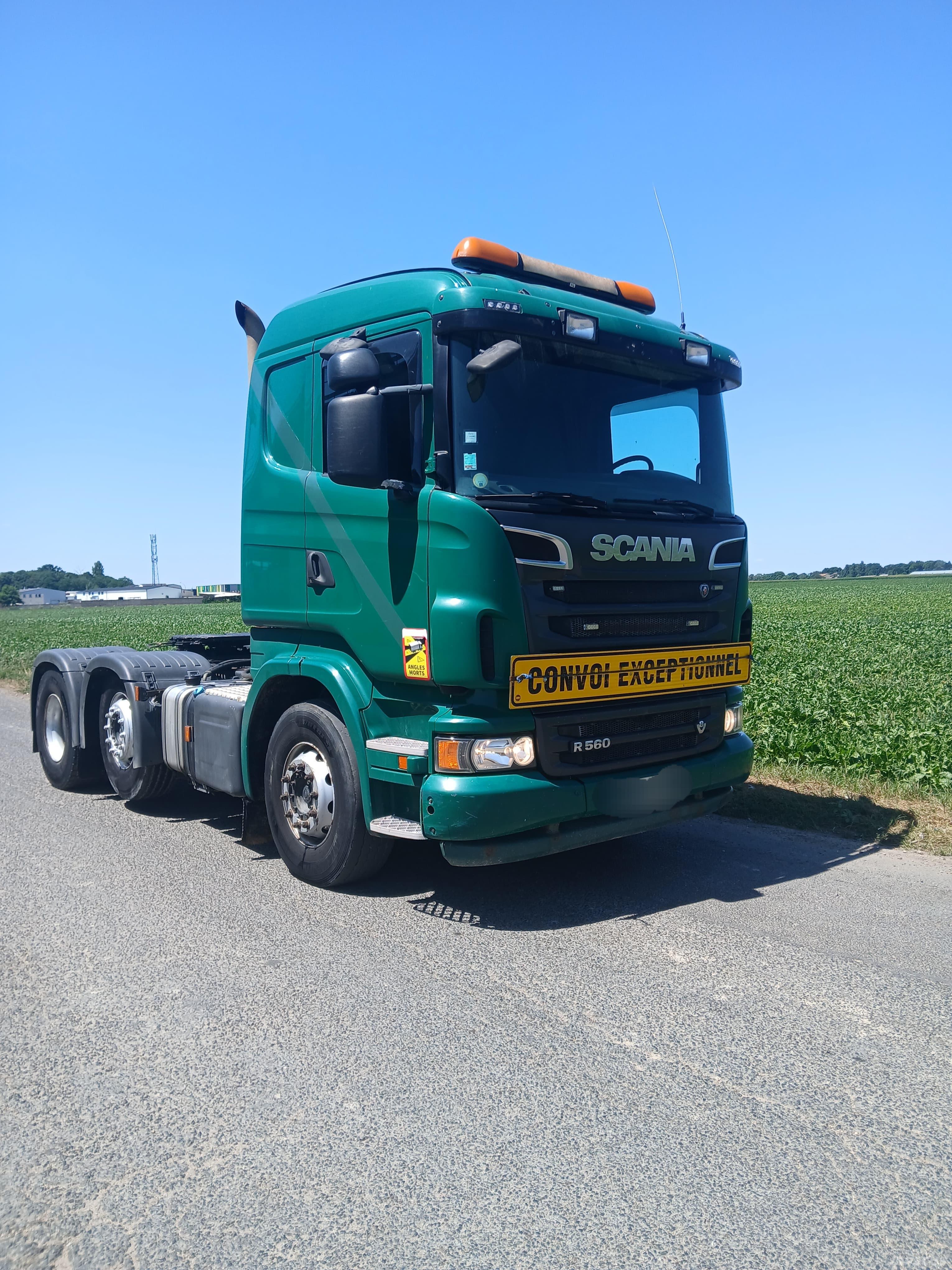 Scania R 560 Nyergesvontatók