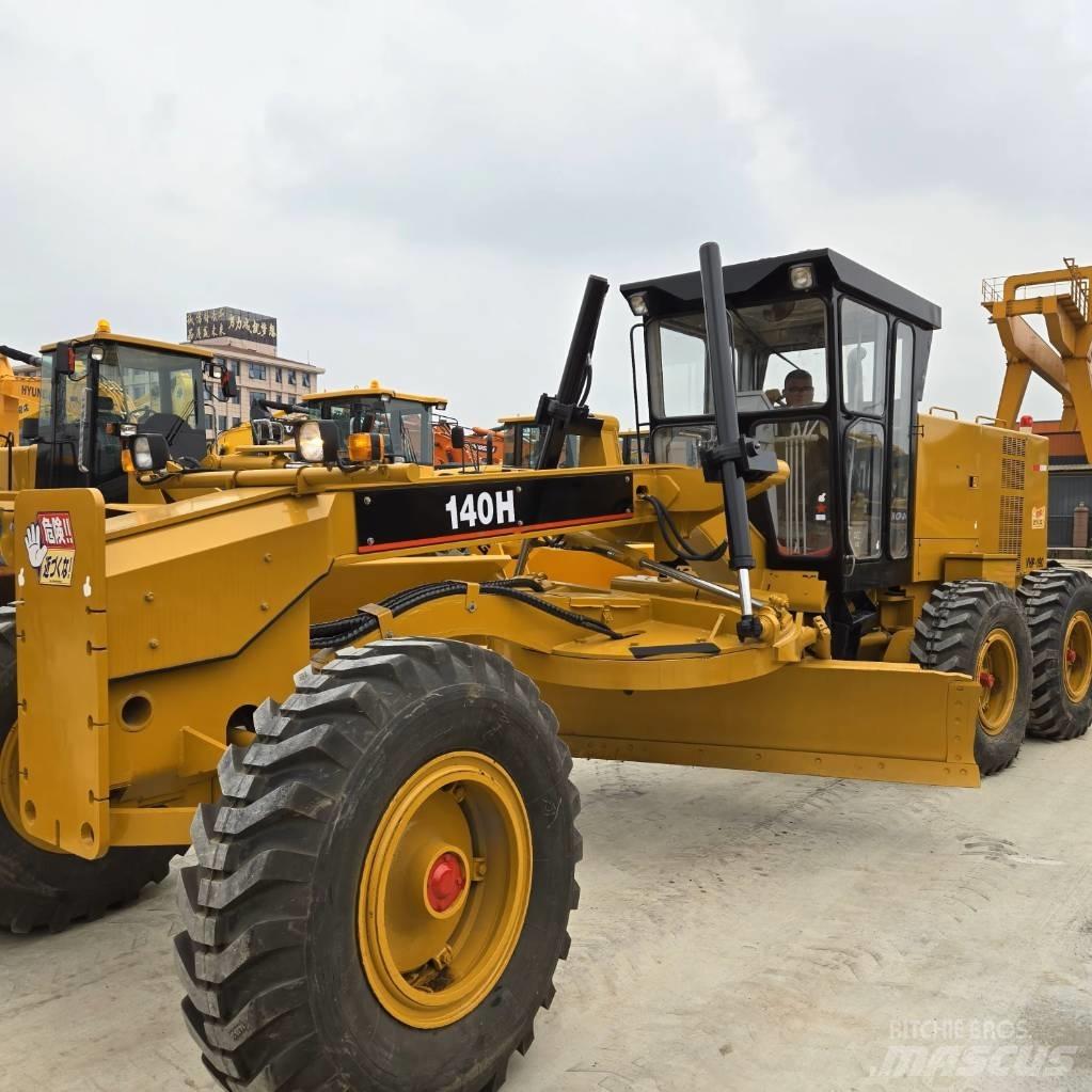 CAT 140H Gréderek