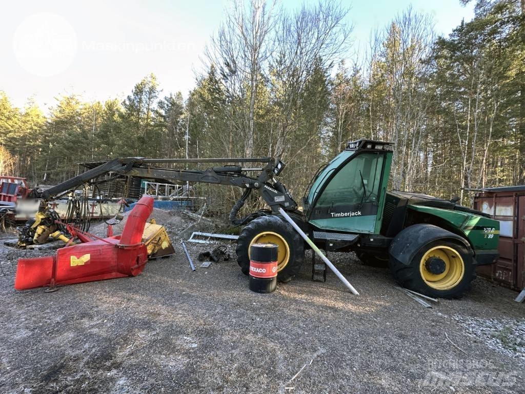 Timberjack 870 B Betakarítók