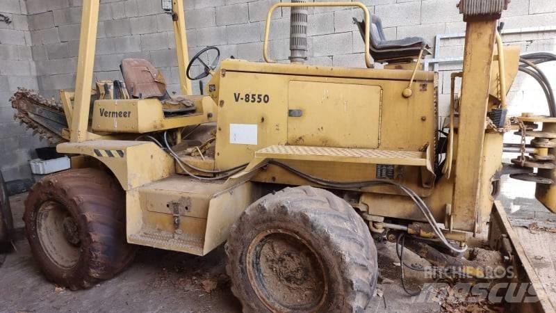 Vermeer V8550 Árokásók