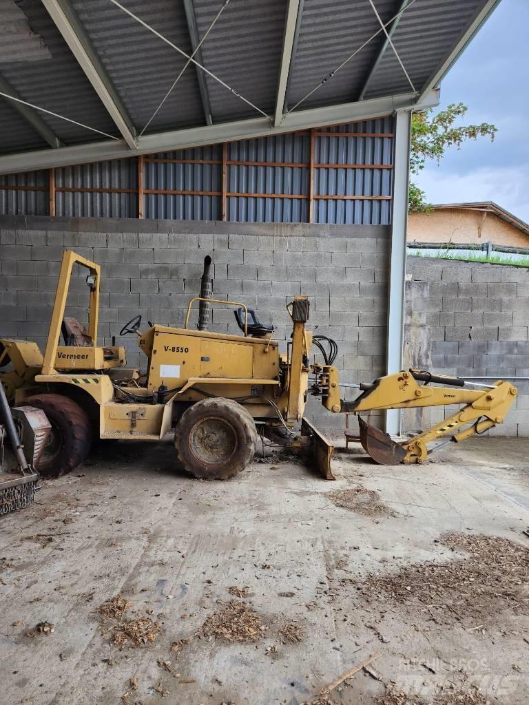 Vermeer V8550 Árokásók