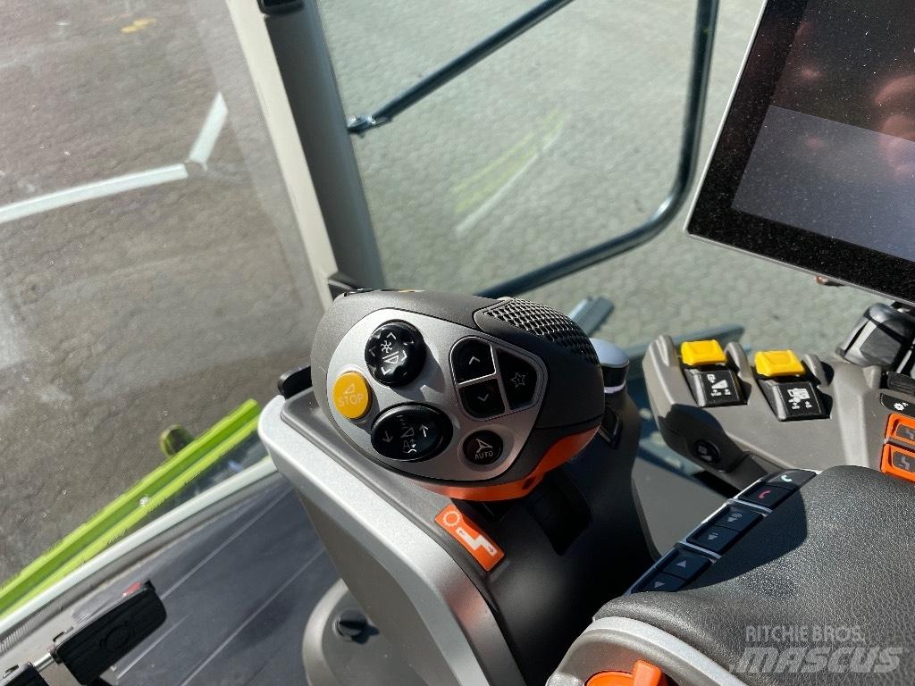 CLAAS Lexion 6700 Kombájnok
