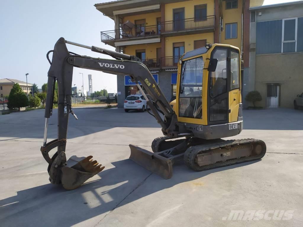 Volvo ECR 38 Mini kotrók < 7t