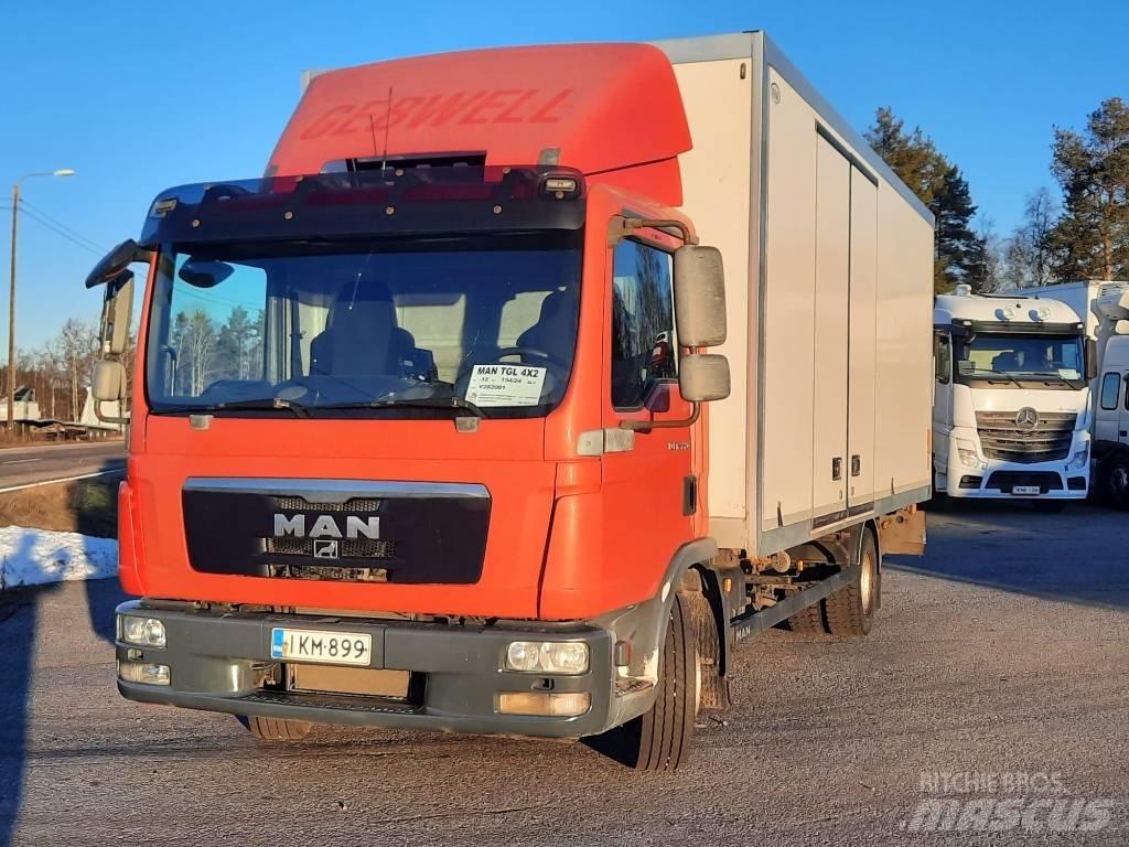 MAN TGL 12.220 Dobozos teherautók