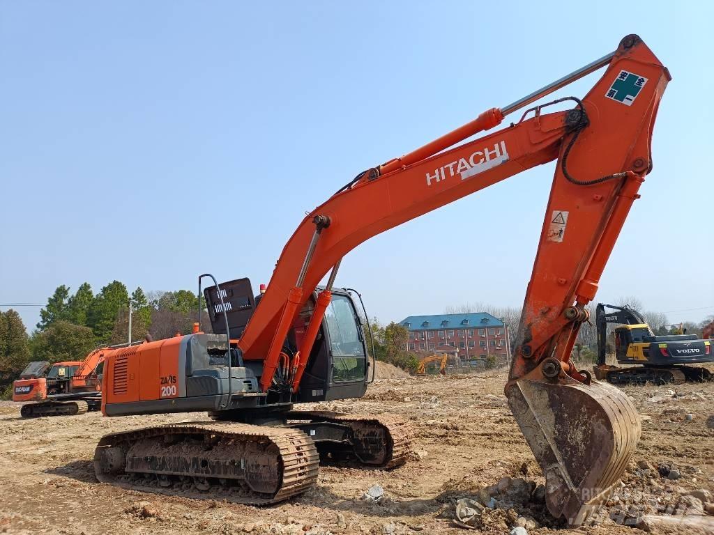 Hitachi ZX 200 Közepes (midi) kotrók 7 t - 12 t
