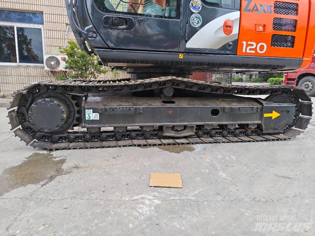 Hitachi ZX 120 Lánctalpas kotrók