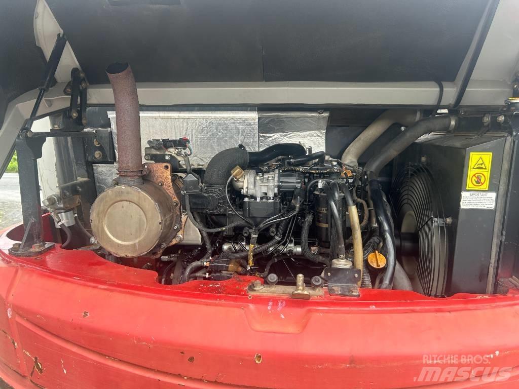 Takeuchi TB 290 Közepes (midi) kotrók 7 t - 12 t