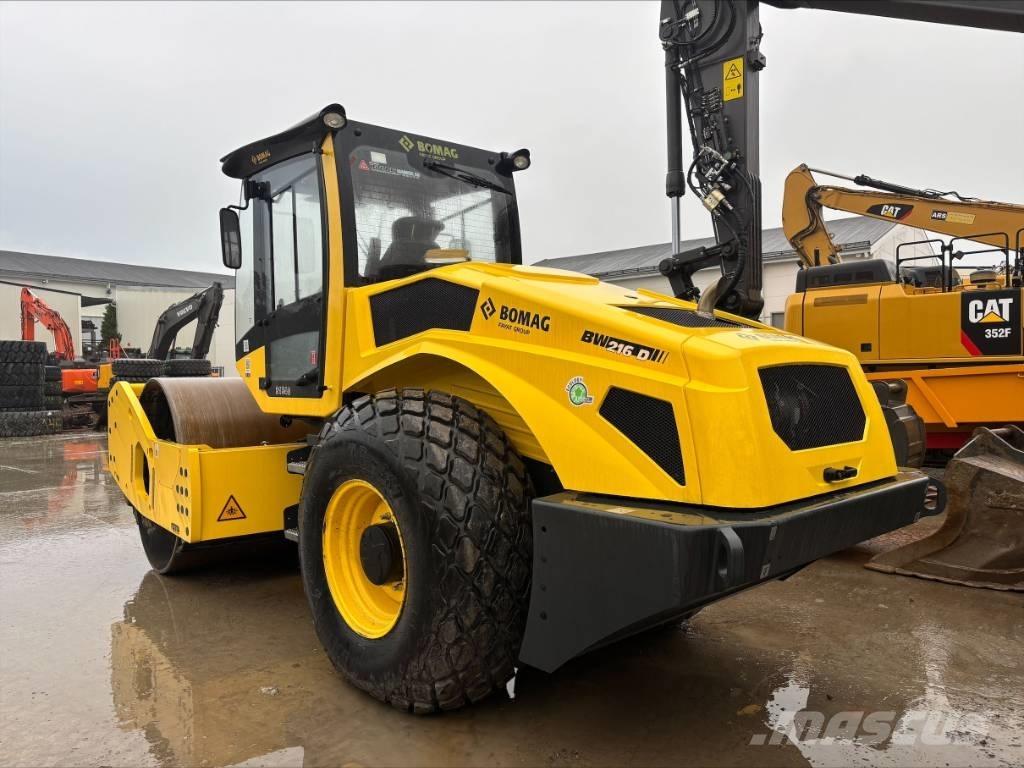 Bomag BW216D-5 Egydobos hengerek