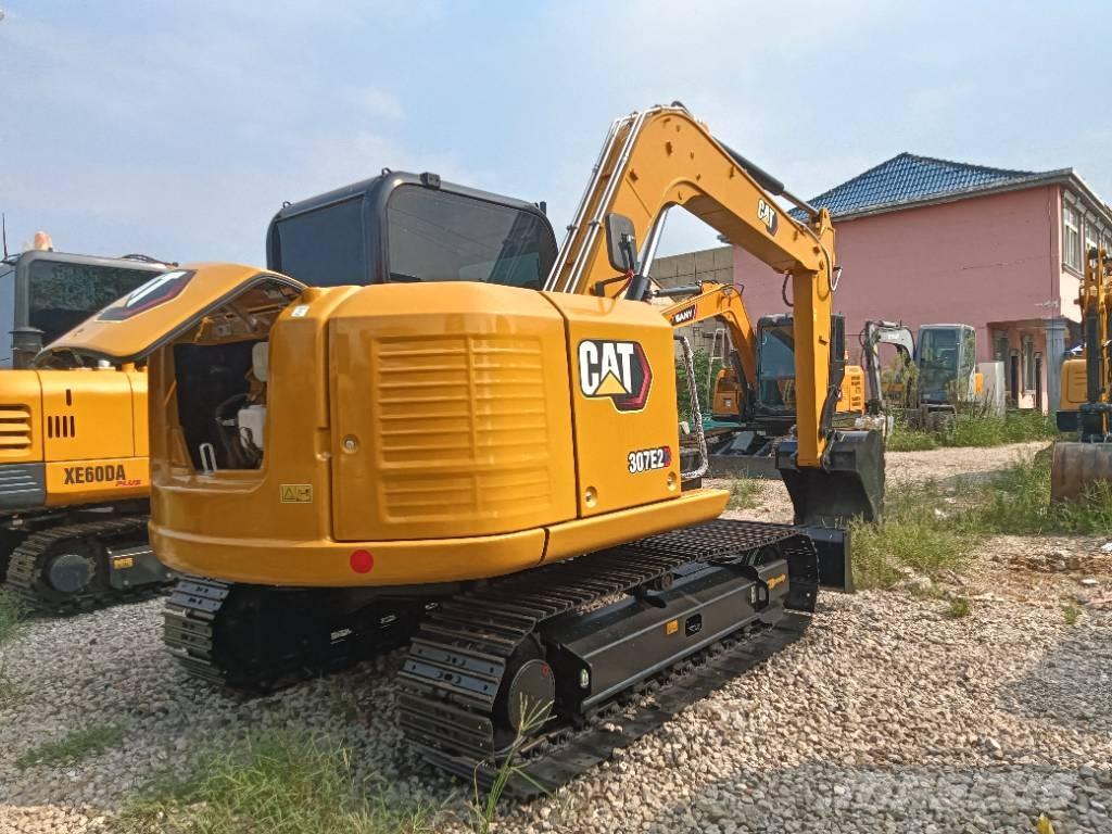 CAT 307E2 Mini kotrók < 7t
