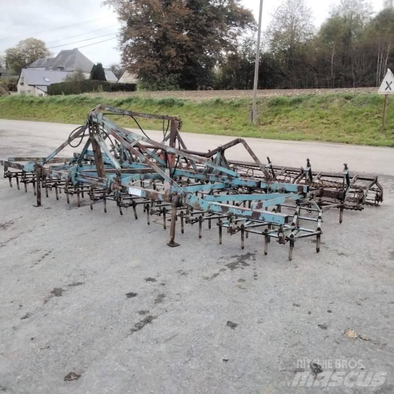 Religieux 5M Borona