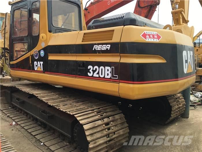 CAT 320 B L Lánctalpas kotrók