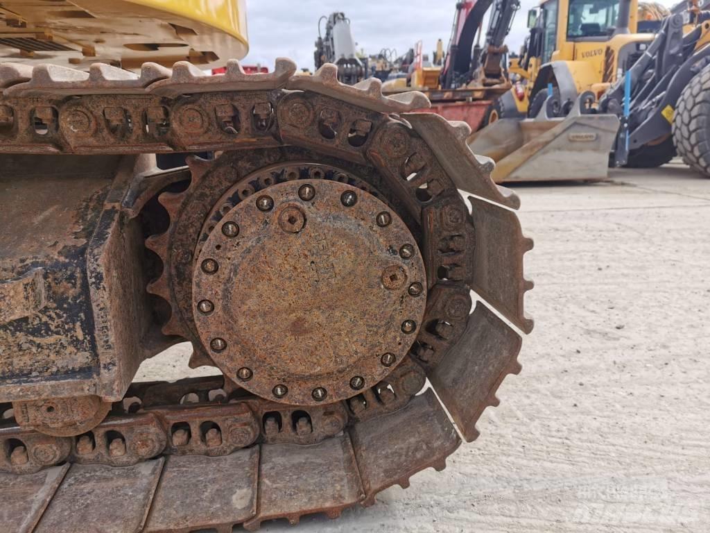 CAT 325FL CR Lánctalpas kotrók