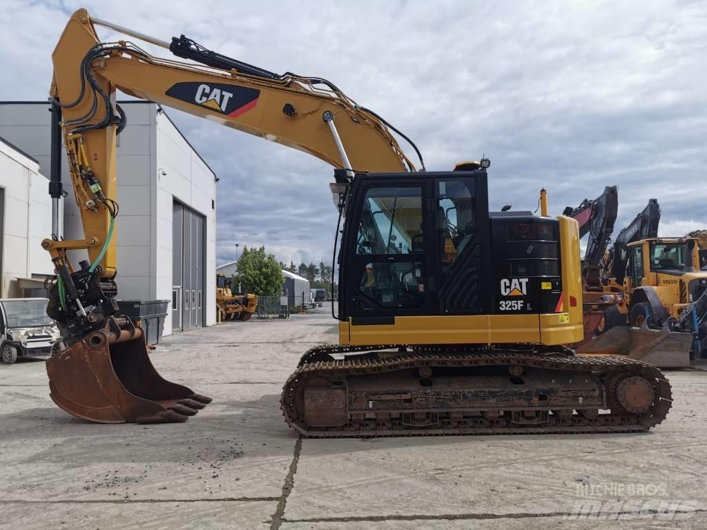 CAT 325FL CR Lánctalpas kotrók