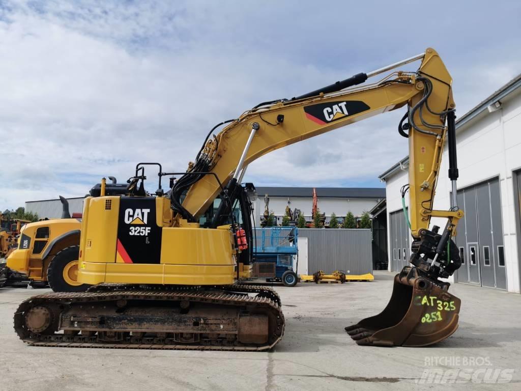 CAT 325FL CR Lánctalpas kotrók