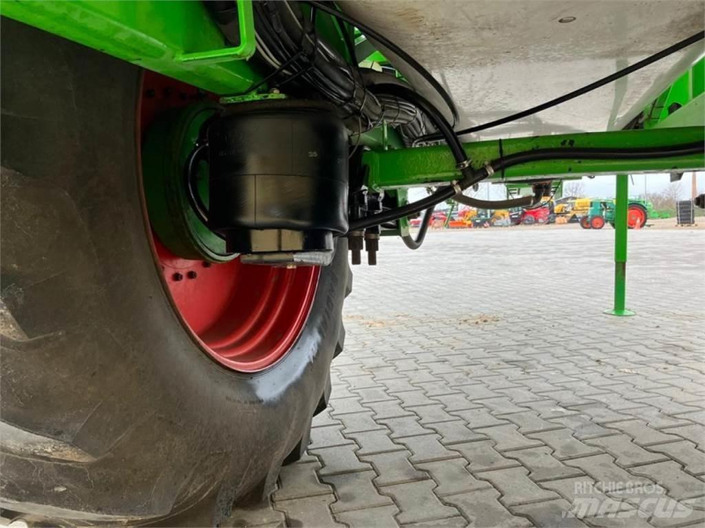  D5227 Vontatott trágyaszórók