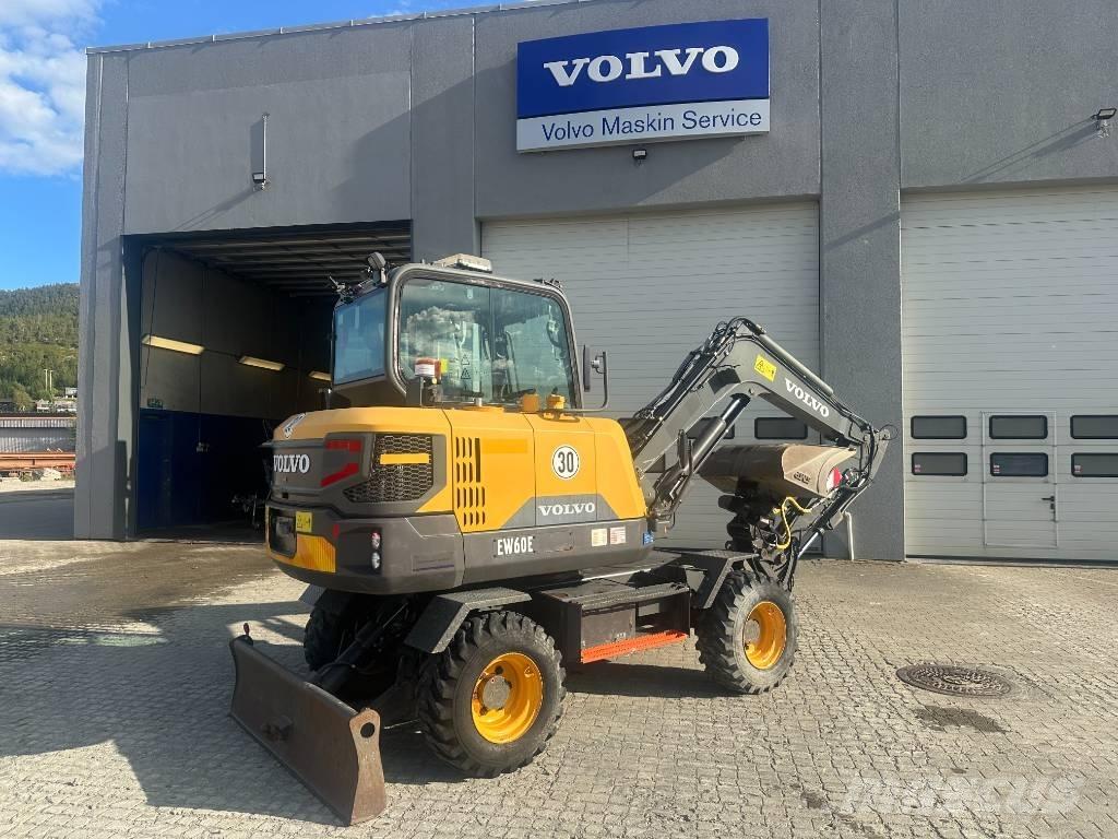 Volvo EW60E Gumikerekes kotrók