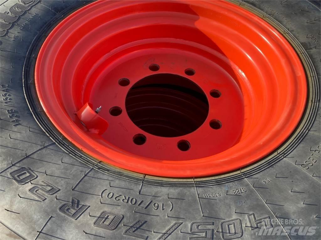 Mitas 4x 405/70R20 Egyéb traktor tartozékok