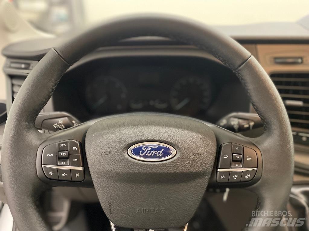 Ford Transit Transporterek