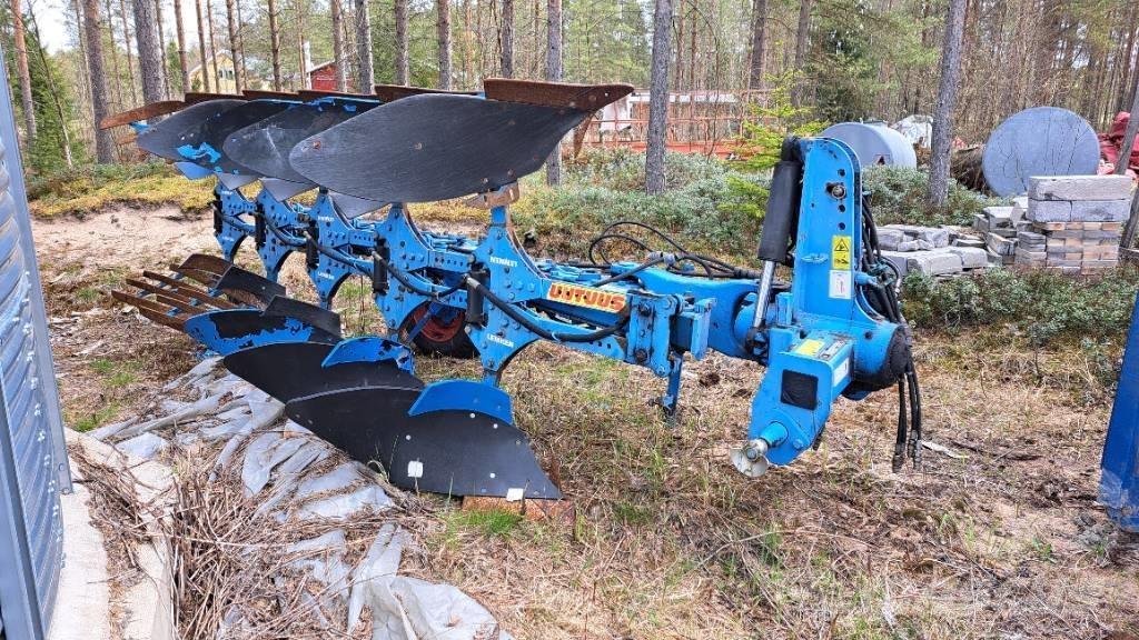 Lemken Variopal 8 X Váltvaforgató ekék