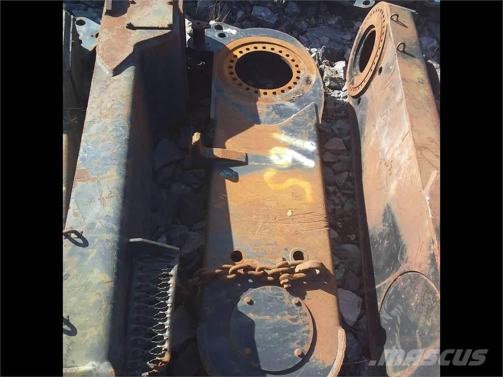 CAT 560 Pendelarm Váltók