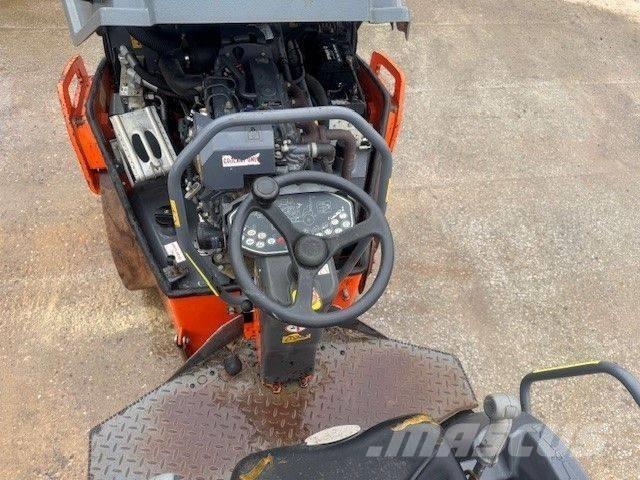 Hamm HD 13 VV Ikerdobos hengerek