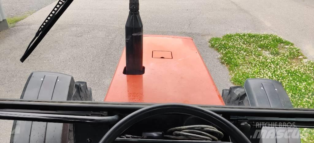 Fiatagri 82-94 DT Traktorok