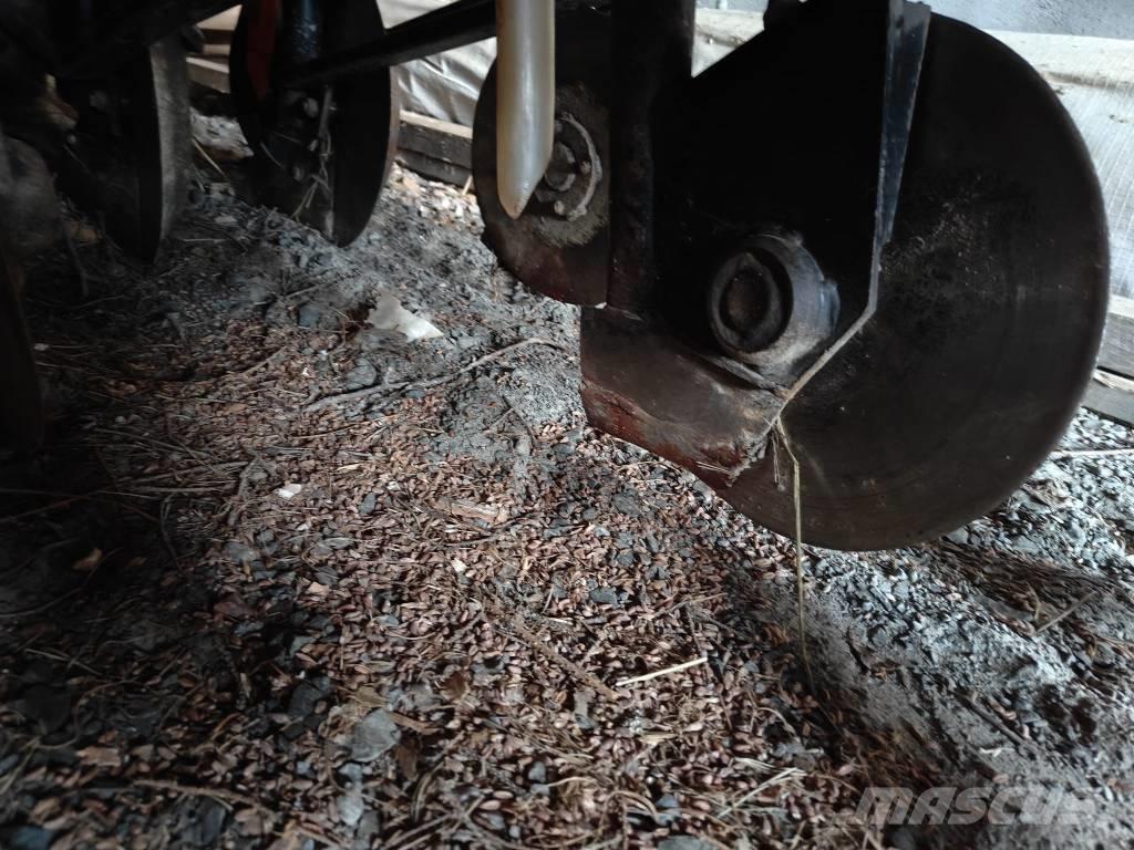 Junkkari 4000s Vetőgépek