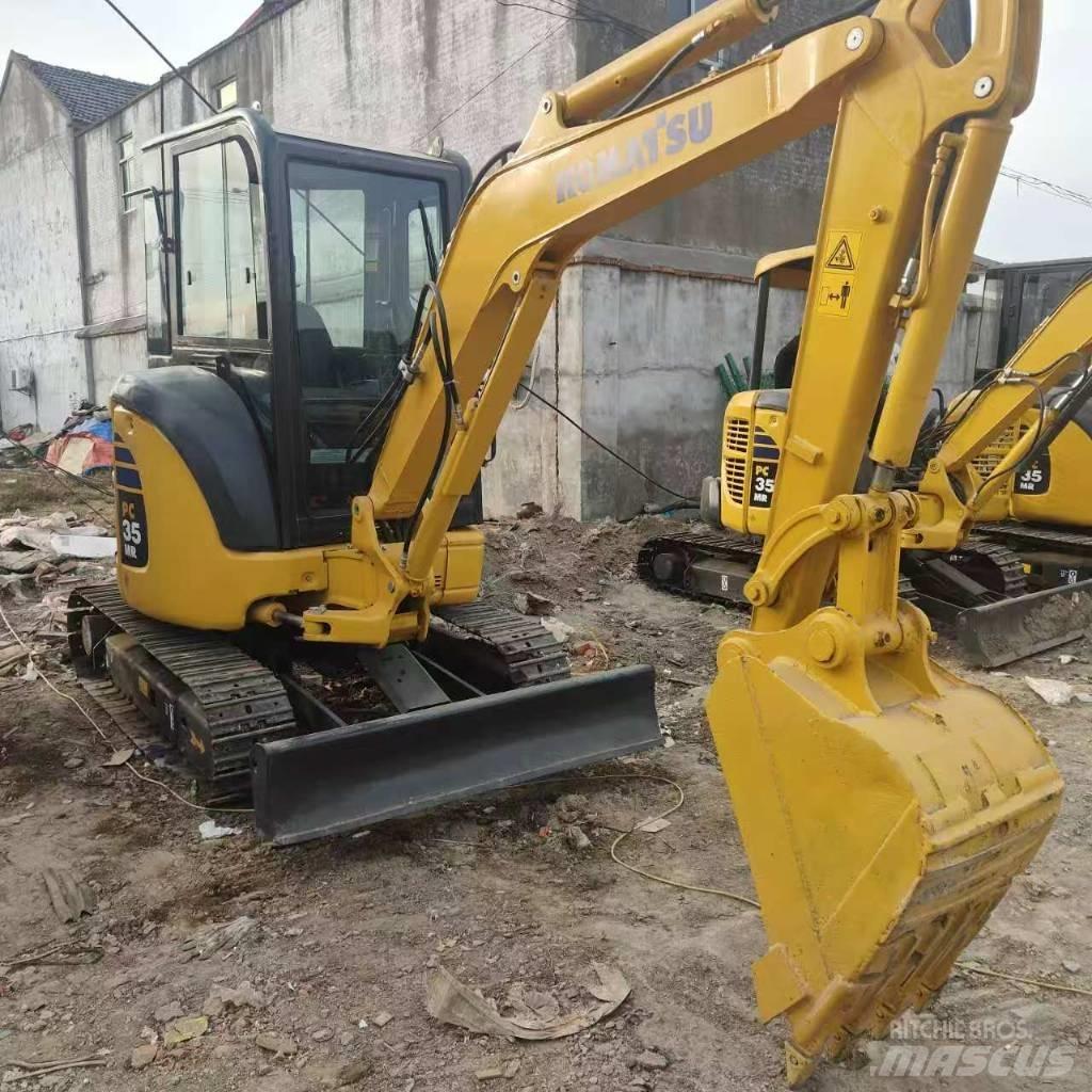 Komatsu PC 35 Mini kotrók < 7t
