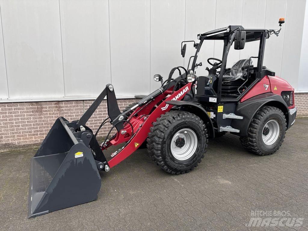 Yanmar V7 Gumikerekes homlokrakodók