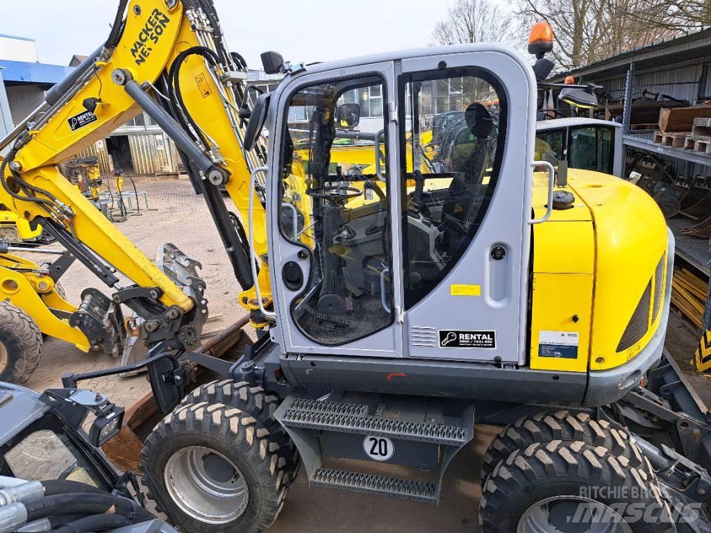 Wacker Neuson EW100 Gumikerekes kotrók