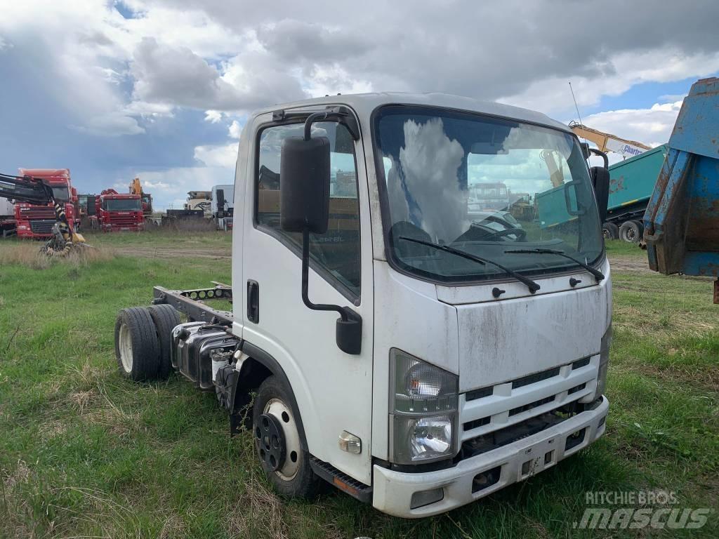 Isuzu FOR PARTS Transporterek