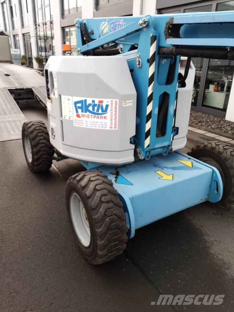 Genie Z34/22 DIESEL Karos emelők