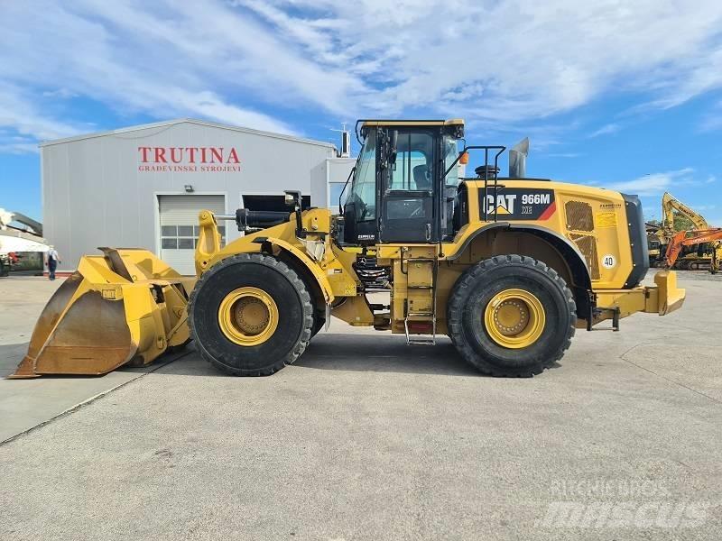 CAT 966MXE Gumikerekes homlokrakodók