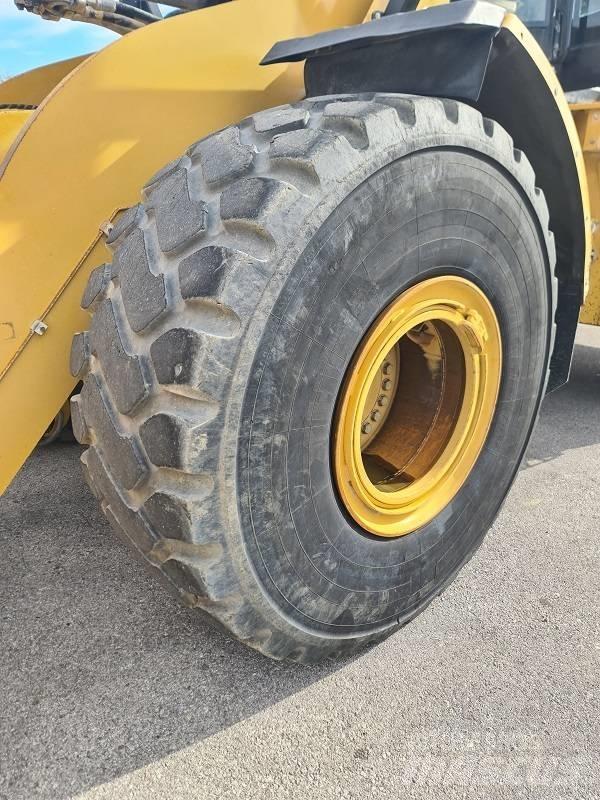 CAT 966MXE Gumikerekes homlokrakodók