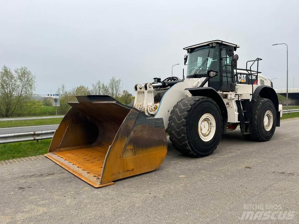 CAT 980M Gumikerekes homlokrakodók