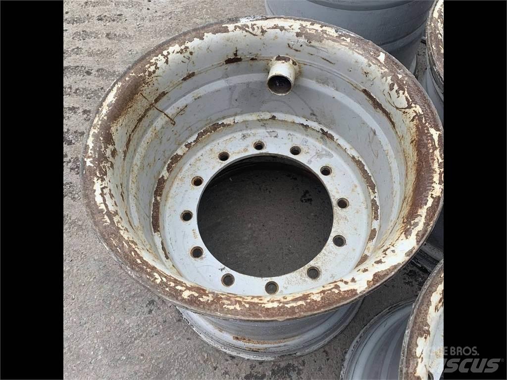 Gremo 1350 24x26,5 Gumiabroncsok, kerekek és felnik